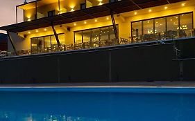 Akrothea Suites & Lounge